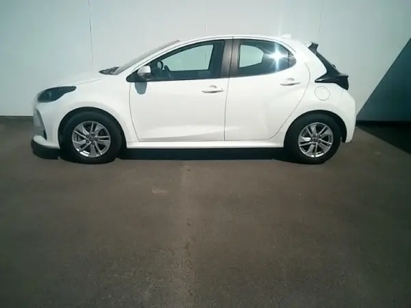 GR YARIS
